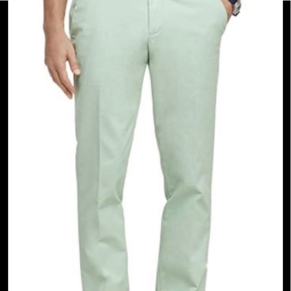 Brand New Short Par 4 Pants NWT!  Two Pairs!  36 x 34!